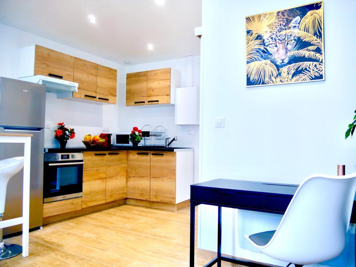 Oasis Au Coeur De Ville Sens Ngoại thất bức ảnh