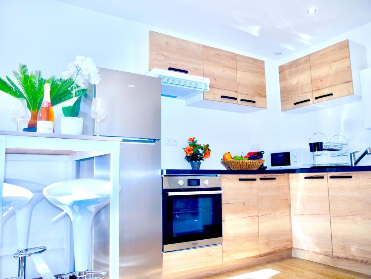 Oasis Au Coeur De Ville Sens Ngoại thất bức ảnh